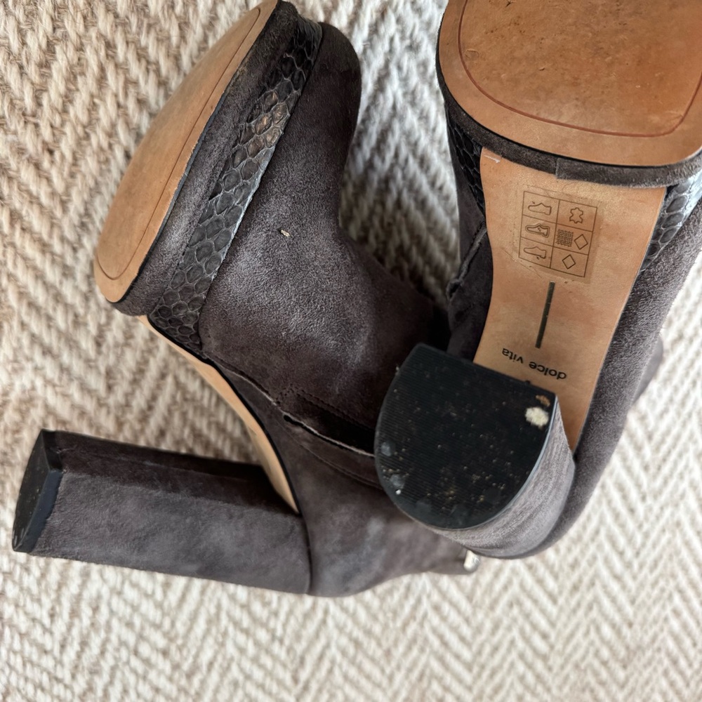 Dolce Vita Vergo Platform High Heel Booties, Galaxy Grey Suede - Picture 5 of 5